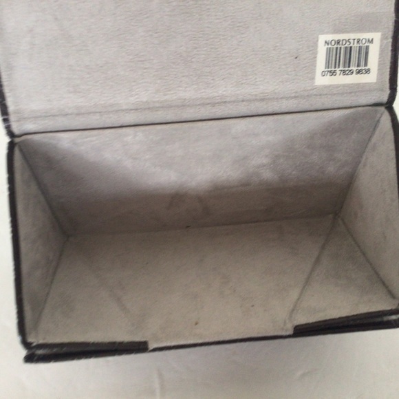 GUCCI BROWN MONOGRAM LEATHER GLASSES CASE - Picture 15 of 16